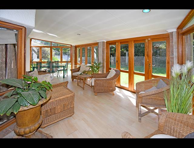 5 BEDROOM HOUSE FOR SALE IN HURLINGHAM